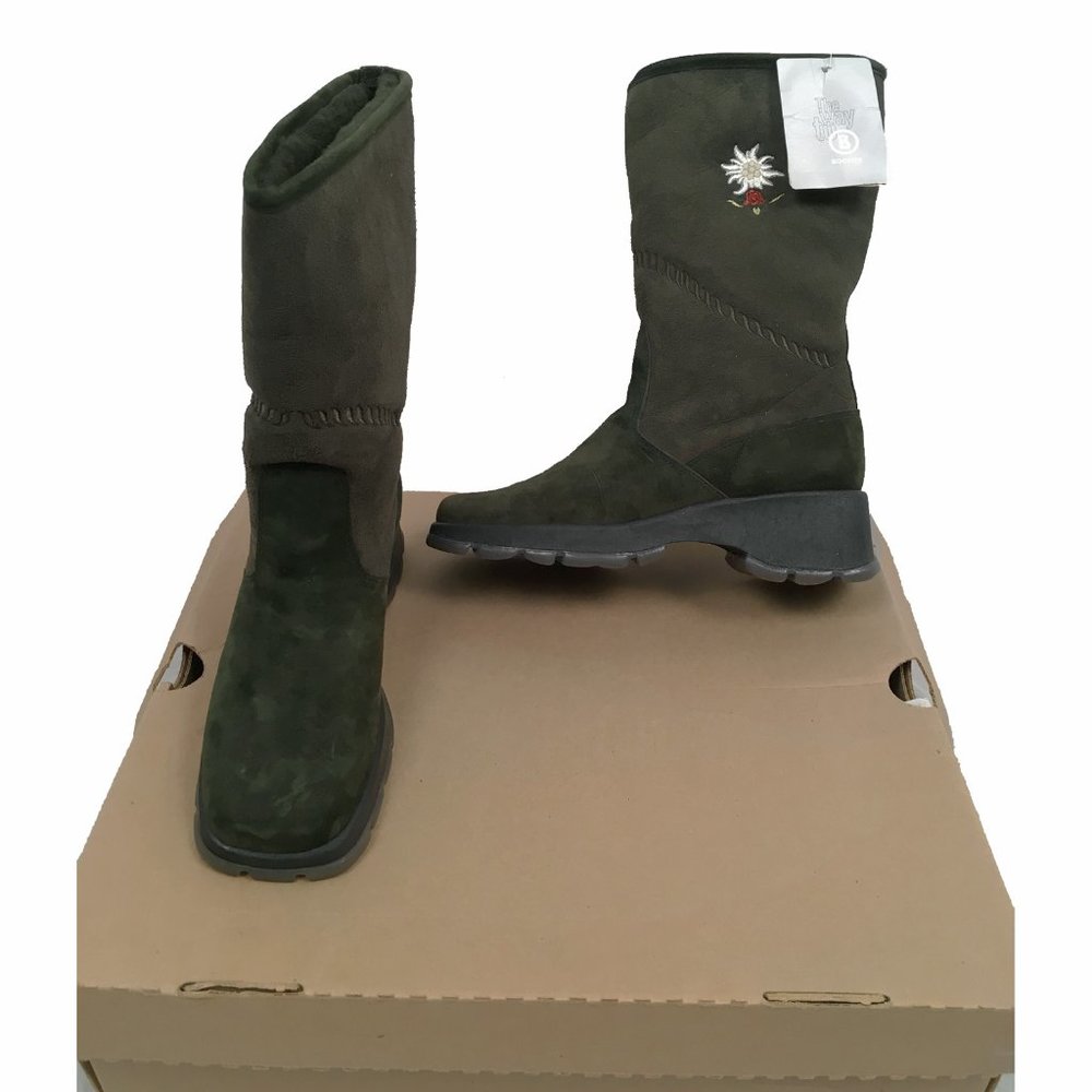 NEW Bogner Shearling Boots!  US 7  Green With Embroidered Flower  Made in Canada